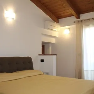 La Casina Di Ely Appartamento